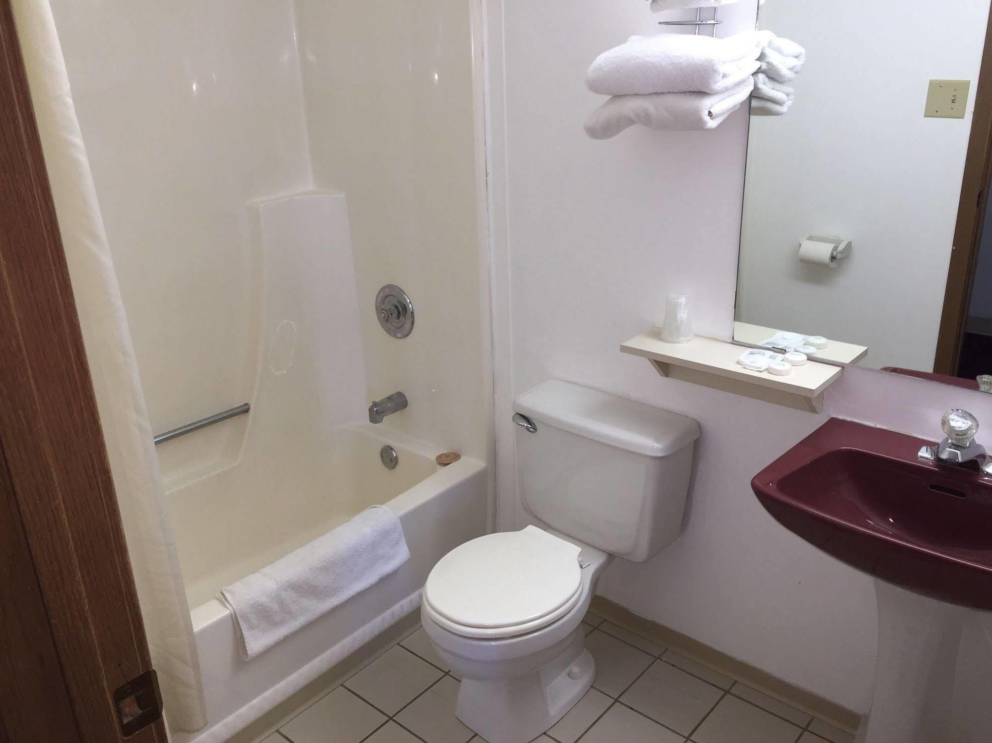 Voyageur Motel Thunder Bay Luaran gambar