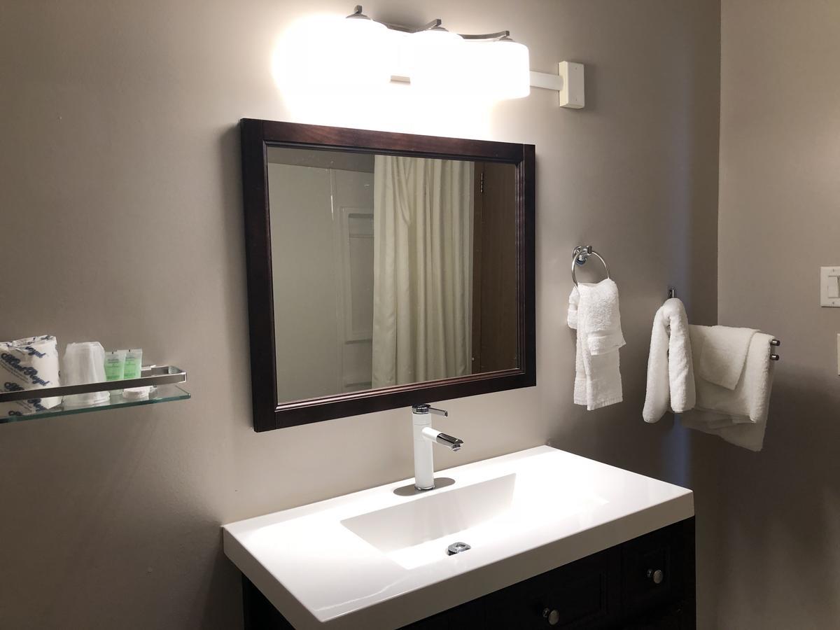 Voyageur Motel Thunder Bay Luaran gambar